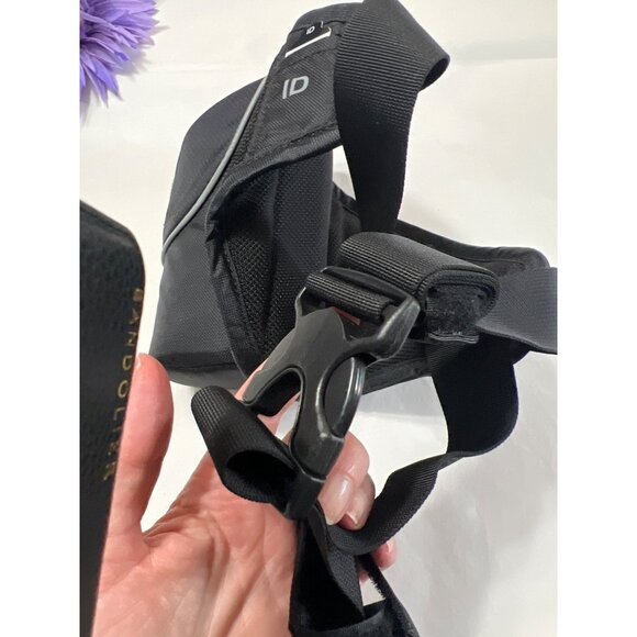 Nathan Black Hydration Waist Pack With Bottle Holder - Picture 3 of 5